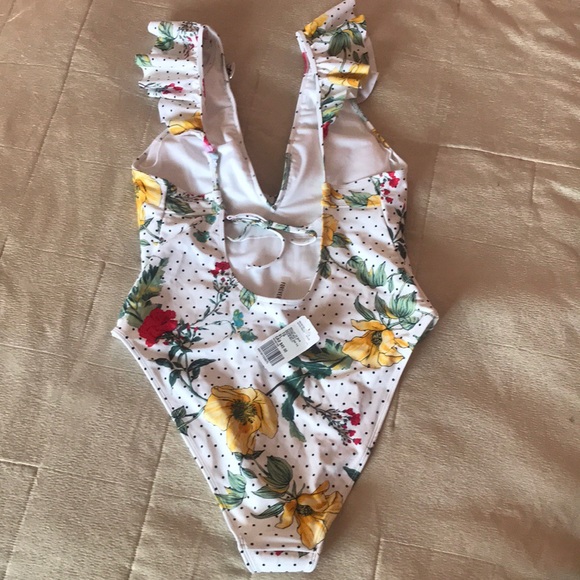NWT Forever 21 one piece vintage style swimsuit - Picture 3 of 4